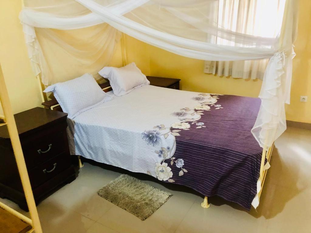 Hotel Toolbi Niaga Экстерьер фото