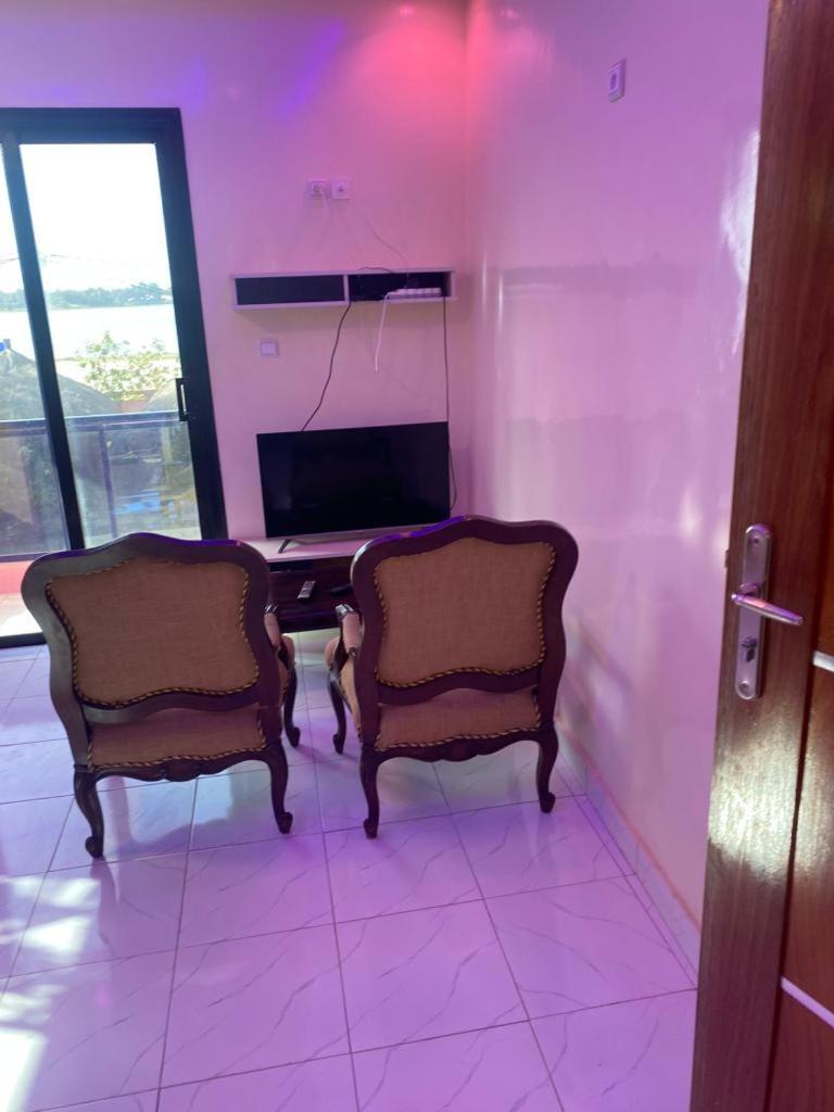 Hotel Toolbi Niaga Экстерьер фото